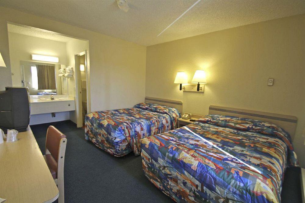 Motel 6-Eureka, Ca Redwood Coast Eksteriør bilde