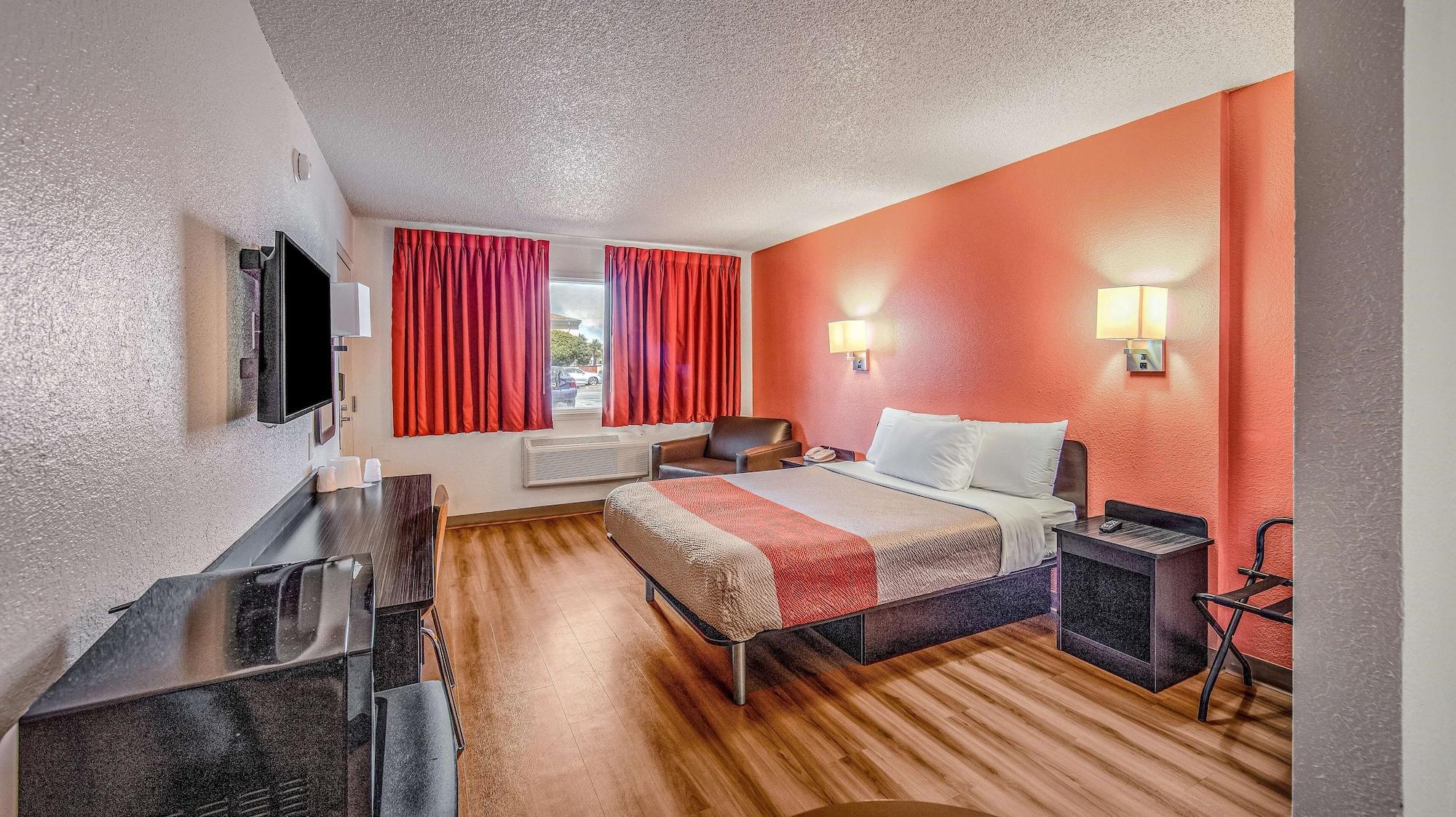 Motel 6-Eureka, Ca Redwood Coast Eksteriør bilde