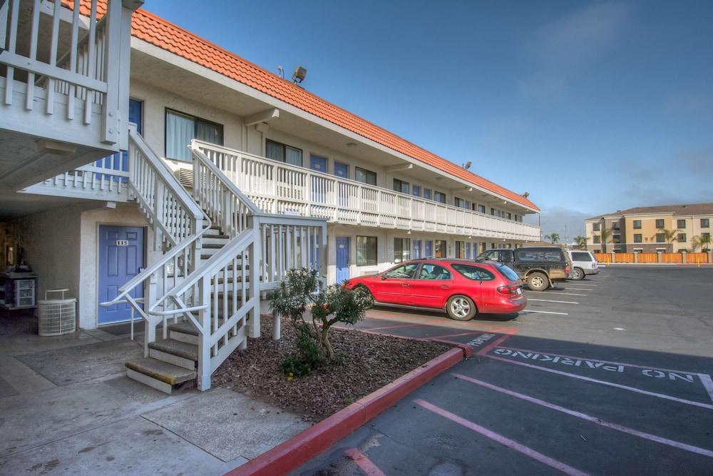 Motel 6-Eureka, Ca Redwood Coast Eksteriør bilde