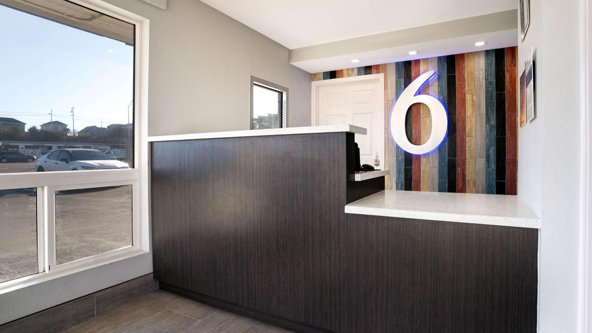 Motel 6-Eureka, Ca Redwood Coast Eksteriør bilde